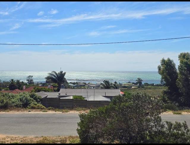 LAND FOR SALE IN DA GAMA BAY